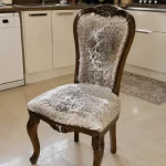 شستشوی صندلی ناهارخوری در منزل